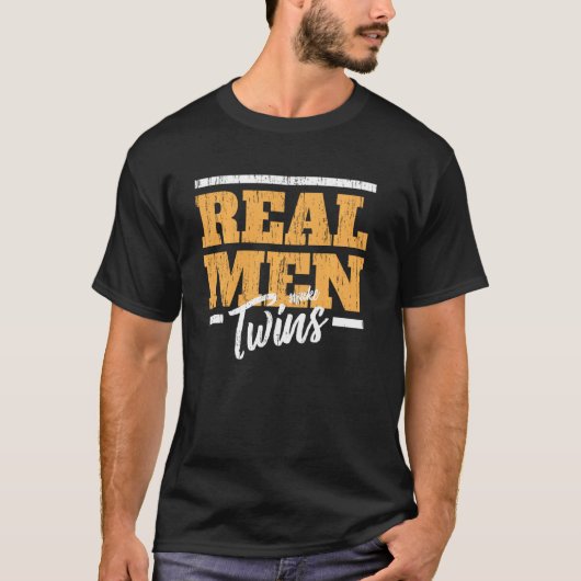 Echte Mannen met twee Mannen tweeling T-shirt (Voorkant)