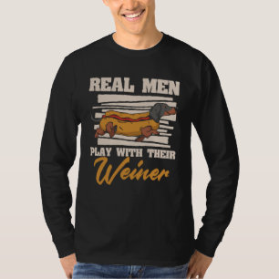 Echte mannen spelen en Weiners Dachshund Hond Flüs T-shirt