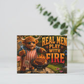Echte Mannen Spelen met Vuur Briefkaart (Staand voorkant)