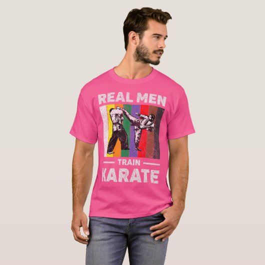 Echte Mannen Train Karate  Taekwondo Karate T-shirt (Voorkant volledig)