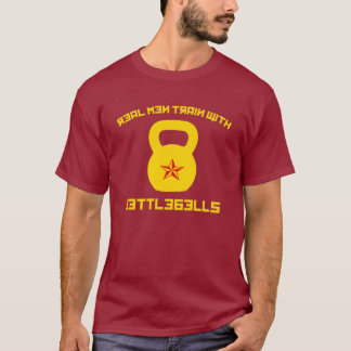 Echte Mannen trainen met Kettlebells T-shirt