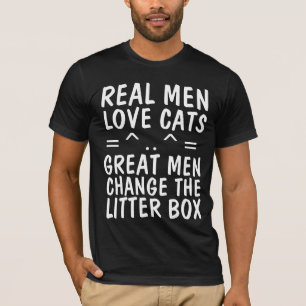 ECHTE MANNEN VERLIEZEN VANGSTEN EN VERANDEREN LITT T-SHIRT