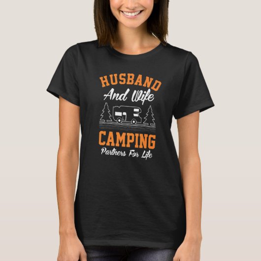 Echtgenoot en echtgenote Camping Partners voor lev T-shirt (Voorkant)