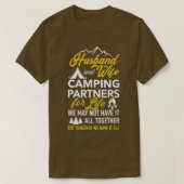 Echtgenoot en echtgenote die hun partners voor het t-shirt (Design voorkant)