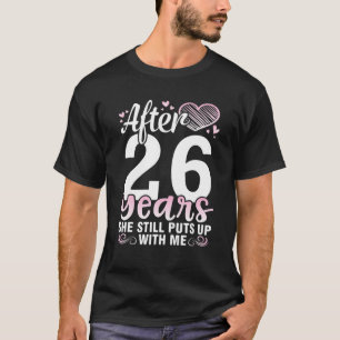 Echtgenoot na 26 jaar vrouw na huwelijk legt ze no t-shirt