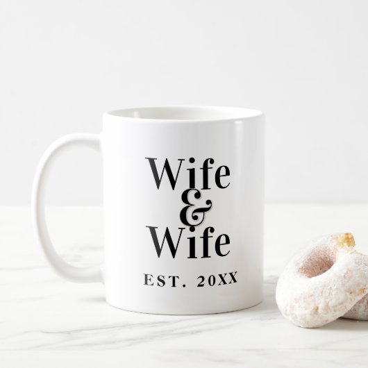 Echtgenote en vrouw homohuwelijk met huwelijksdag koffiemok (Met donut)