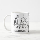 Echtgenote heeft een gebroken arm in een zingeling koffiemok (Links)