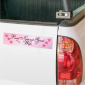 Echtgenote van de nationale roze en rode garde bumpersticker (Op Truck)