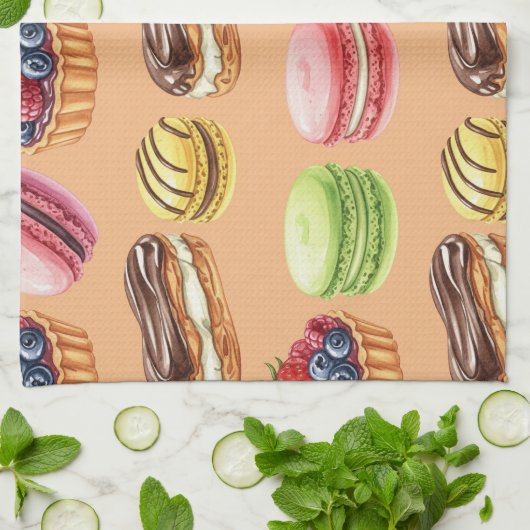 Eclairs en macarons van Natasha Us Theedoek (Gevouwen)