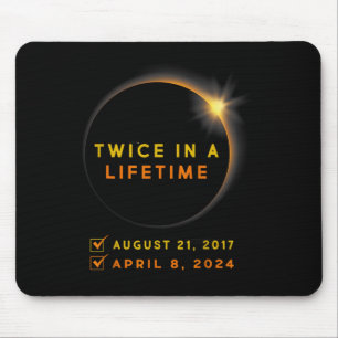 Eclipse Shirt twee keer in Leven 2024 Zonsverduist Muismat