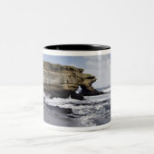 Ecuador, Galapagos, Santiago (alias James). 3 Tweekleurige Koffiemok (Center)