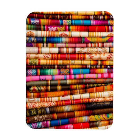 Ecuador, Quito Area, Otavalo Handicraft Market Magneet (Verticaal)