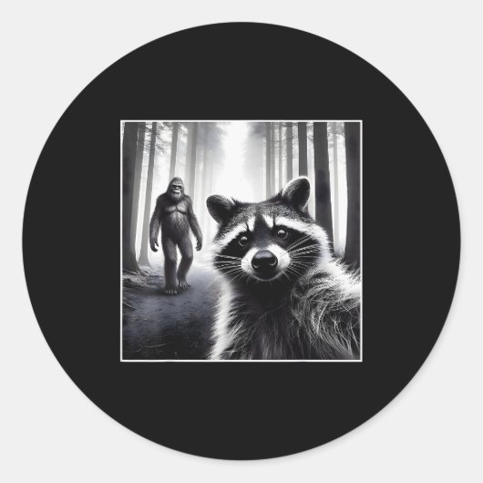 Ed Raccoon Selfie With Sasquatch Bigfoot Funny Rac Ronde Sticker (Voorkant)