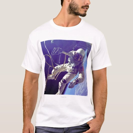 Ed White First American Spacewalker Foto T-shirt (Voorkant)