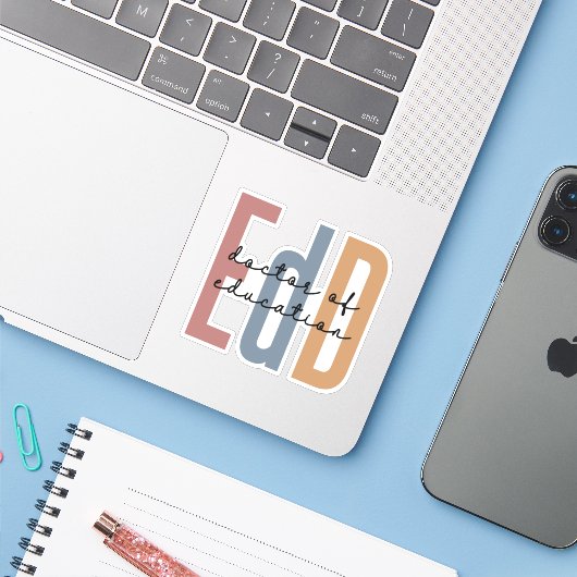 EdD Doctor of Education Afstuderen Sticker (Laptop met iPhone)