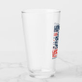 Edelachtbare iedereen die heeft gediend Hartelijk Glas (Rechts)