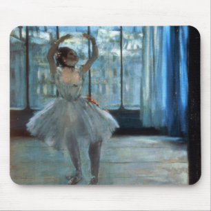 Edgar Degas Dancer voor een raam Muismat