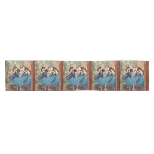 Edgar Degas - Dansers in het blauw Korte Tafelloper (Horizontaal)