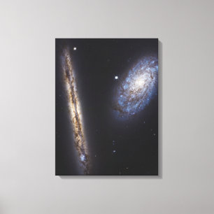 Edge-On Galaxy NGC 4302 & gekantelde Galaxy NGC 42 Canvas Afdruk