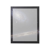 Edge-On Galaxy NGC 4302 & gekantelde Galaxy NGC 42 Notitieblok (Linkerzijde)