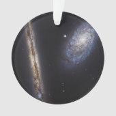 Edge-On Galaxy NGC 4302 & gekantelde Galaxy NGC 42 Ornament (voorkant)