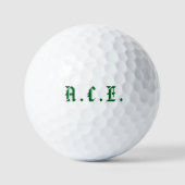 Edgy Golf Papa Initiaal Oude Engelse Typografie Golfballen (Voorkant)