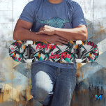 Edgy Graffiti met rode 'Ride Fast Live Free' Motto Persoonlijk Skateboard<br><div class="desc">Dit skateboard heeft een opvallend, op graffiti geïnspireerd ontwerp met gedurfde, hoekige abstracte vormen in grijstinten, blauwgroen en sinaasappel. Het motto "Ride Fast Live Free" in levendig rood onderscheidt zich tegen de dynamische achtergrond en symboliseert de vrijheid en adrenaline die schaatsers omarmen. De rauwe, stedelijke esthetiek en intense kleurcontrasten maken...</div>