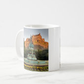 Edinburgh Castle Fountain Princes Street Gardens Koffiemok (Voorkant links)