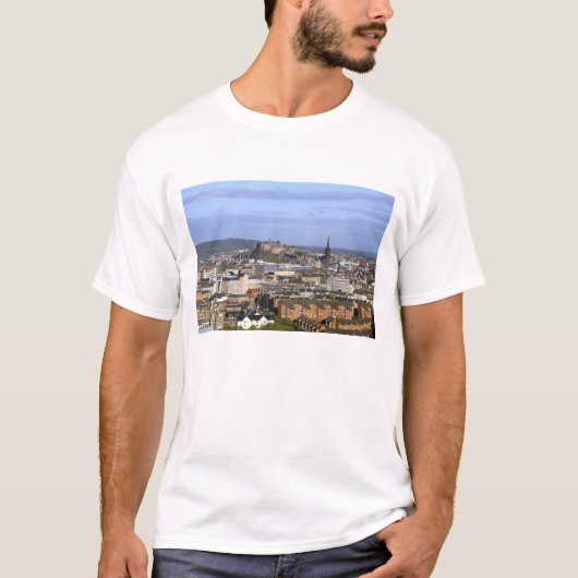 Edinburgh, Schotland. Een uitzicht dat het central T-shirt (Voorkant)