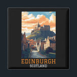 Edinburgh Scotland Castle Retro Vintage Travel Magneet<br><div class="desc">Bekijk deze stijlvolle Edinburgh Scotland retro vintage reismagneet met het beroemde kasteel en de unieke architectuur van de populaire reisbestemming in Europa. Werkt geweldig als een reissouvenir en cadeau-idee.</div>