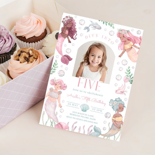 Editable Dive Into Five Mermaid Invitation Kaart