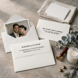 Editorial Minimalistische Winter Bruids Envelope V Envelop