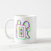 Edm Driekleur - Walkman - Glitch - Rave Style Over Koffiemok (Links)