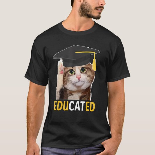 Educated Cat Graduation Cap Senior Funny Graduatio T-shirt (Voorkant)