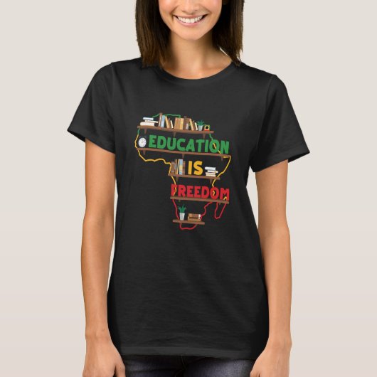 Education is Freedom Map of Africa Bookshelf Black T-shirt (Voorkant)