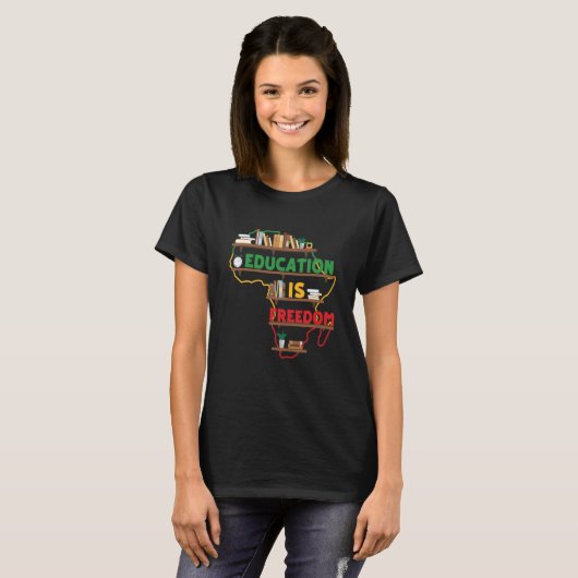 Education is Freedom Map of Africa Bookshelf Black T-shirt (Voorkant volledig)