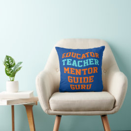 EDUCATOR-LERENMENTOR GURU KUSSEN