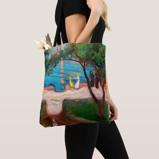 Edvard Munch - Dans op het strand Tote Bag (Dichtbij)