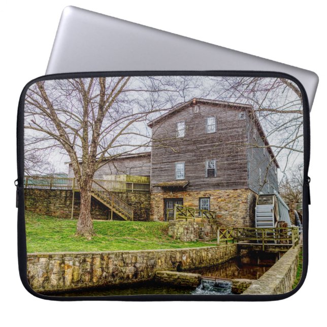 Edwards Mill Laptop Sleeve (Voorkant)
