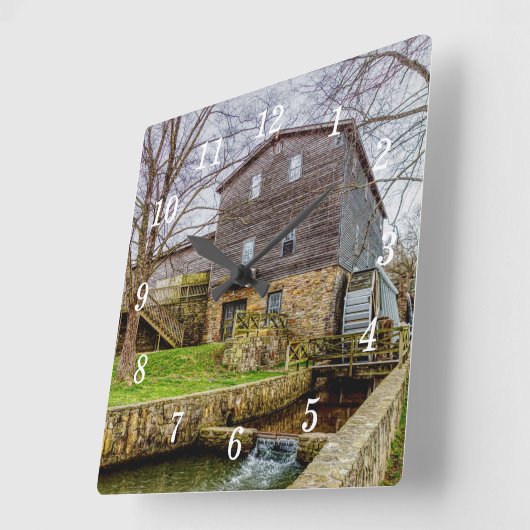 Edwards Mill Wandklok (Hoek)