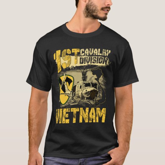 EE1 Huey 1st Cavalry Division Vietnam Veteran T-shirt (Voorkant)