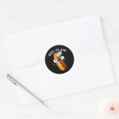 Eek-clair Funny Eclair Pun Dark BG Ronde Sticker (Envelop)