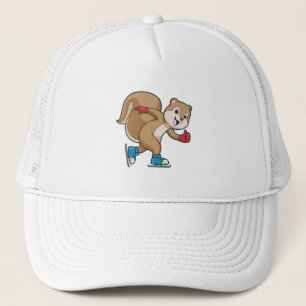 Eekhoorn bij ijsschaatsen met ijs-schaatsen trucker pet