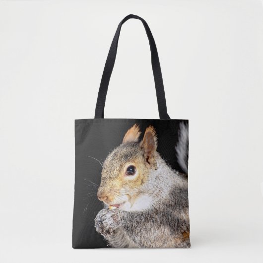 Eekhoorn die een noot eet tote bag (Voorkant)