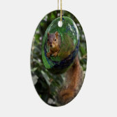 Eekhoorn hangt rond keramisch ornament (Rechts)