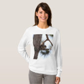 Eekhoorn in een pijnboom t-shirt (Voorkant volledig)