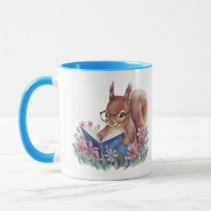 Eekhoorn lezen boek in een bed van bloemen mok