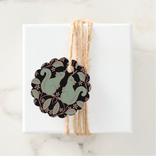 Eekhoorn met Bloemen Feestelijke Kunst Gift Label (In situ)