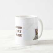 Eekhoorn met walnoot koffiemok (Voorkant rechts)