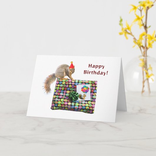 Eekhoorn op Cadeau Verjaardag Kaart (Gele Bloem)